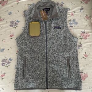NWT Patagonia women’s better sweater vest